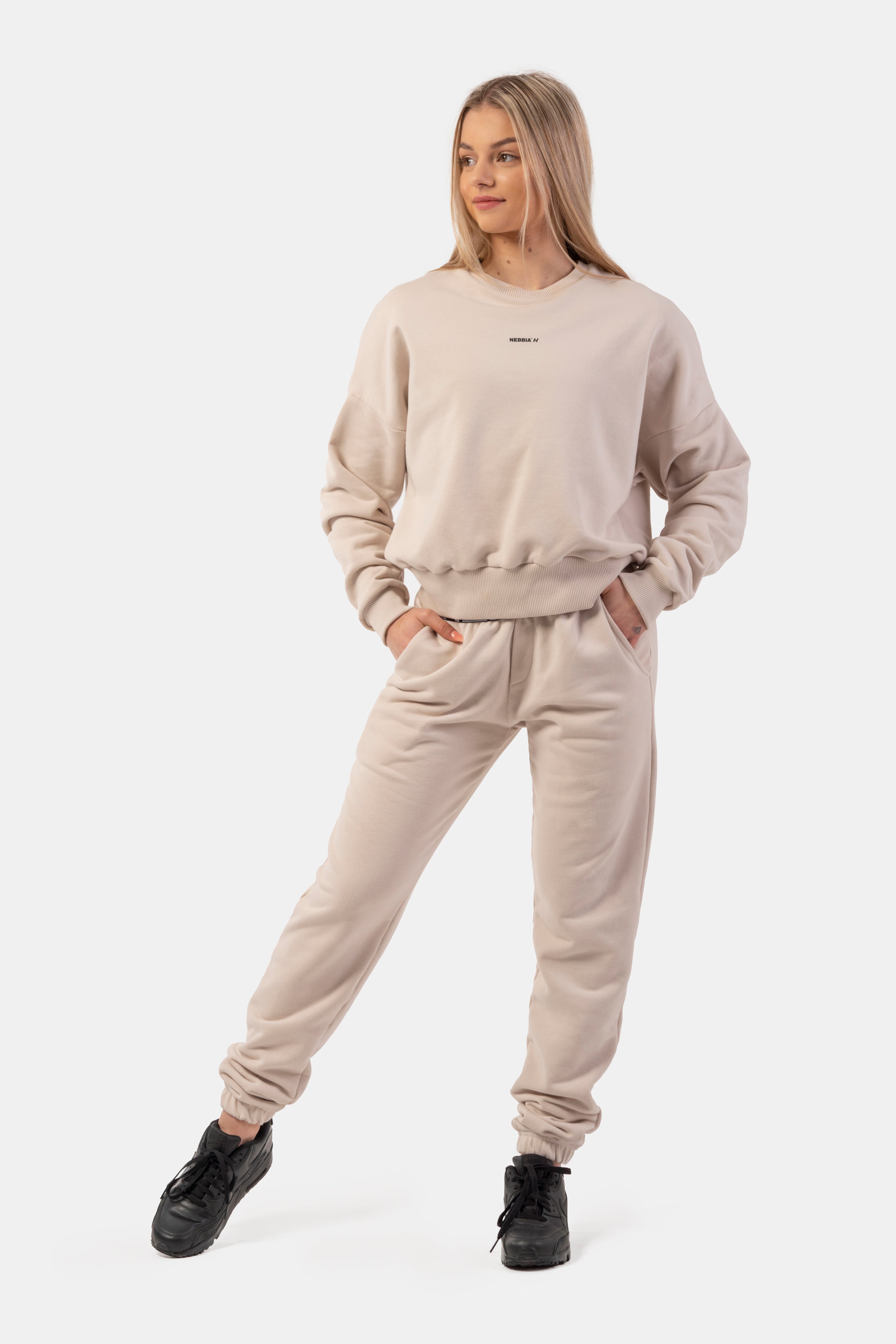 Iconic Mid-Waist Sweatpants, cream