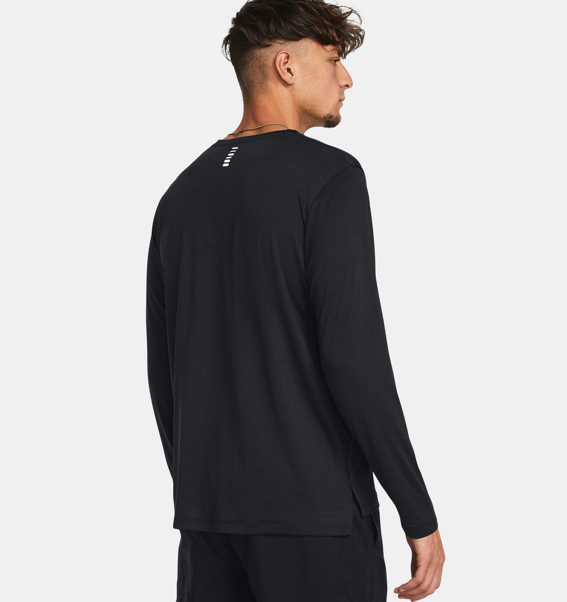 Under Armour - Launch Long Sleeve